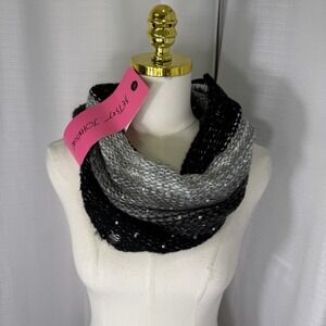 Betsey Johnson Women's‎ Infinity Scarf Knit Cowl Y2K Rhinestones Gems NEW